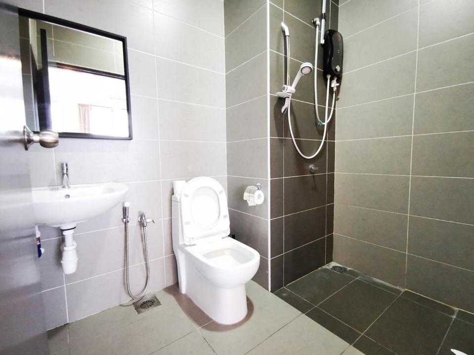 Austin 18 Ikea - Aeon Apartment Johor Bahru Ngoại thất bức ảnh