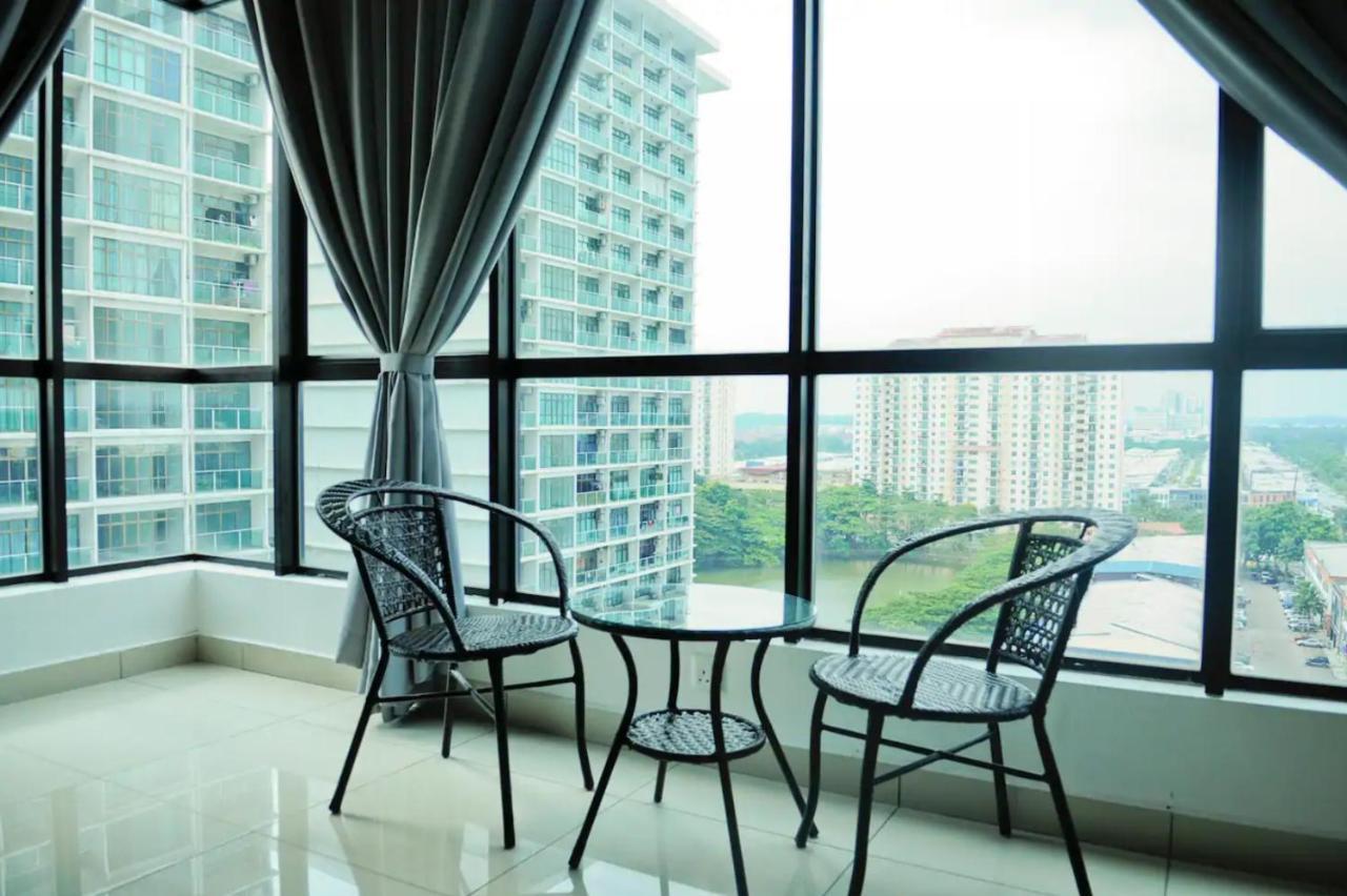 Austin 18 Ikea - Aeon Apartment Johor Bahru Ngoại thất bức ảnh